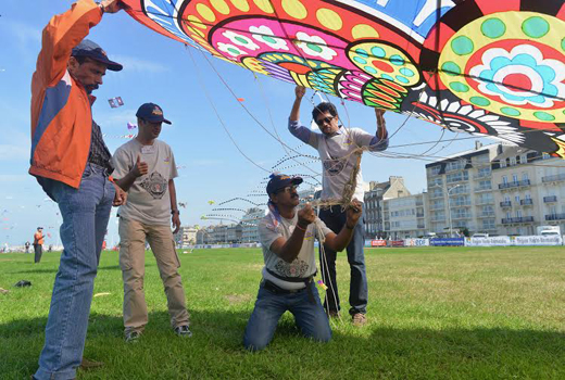dubai international kite festival 9